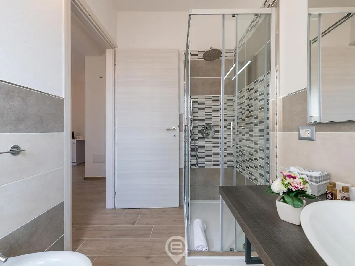 Villa Monica - Suites Iglesias 0*,